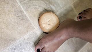 ASMR - Ebony Feet Crushing Peach Pie