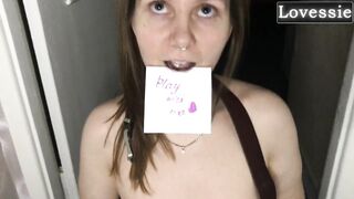 Play with me! I'm your lascivious thrall and your yielding vibrator for endless pleasure - Lovessie