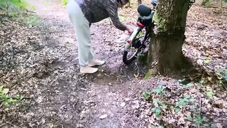 Dumb Brunette Broke Her Bike in the Woods & Pay with Her Cunt for the Repair! Doggystyle Fuck