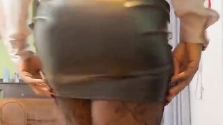 Dominant-bitch-doxy Havi Real Life Femdom Session with Serf