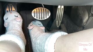 driving in slipper socks (muted) - glimpseofme