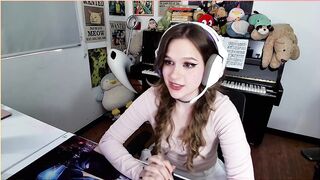 RP/JOI STREAMER JOINS YOU ON VOICECALL