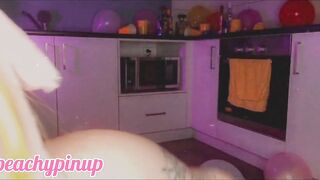BBW slams her big butt on her birthday cake