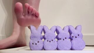 Fetish my pleasuring Foot Smushing ASMR