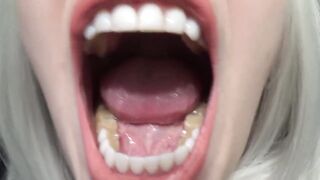 Feed Me Your Juices and Then Yourself (giantess, JOI)