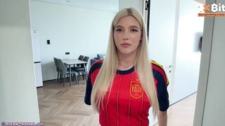 Screamed at the FIFA game, neighbor fucked me the same: ideal breasts, consummate ass, POV missionary