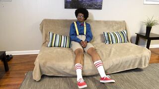 Dorky Darien Joins The Casting Daybed