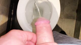 Desperate Pee ???? Big Rod ! Public toilet