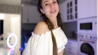 Slicing a wench's nipples in the kitchen with a vibrator