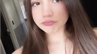 Model teen girls
