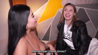 Hawt woman visits her friend and they end up having a trio