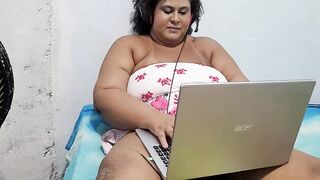 Stepmother is seen on the computer, she squirts and takes lots of cum in her mouth.