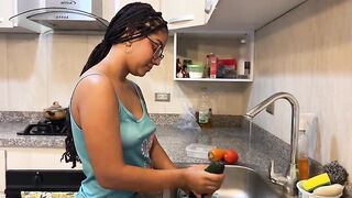 Bridney destroys her juicy vagina with a cucumber