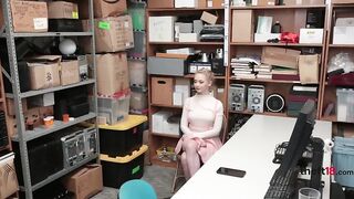 Athena Rayne Blows Security Guard To Get Out Of Trouble