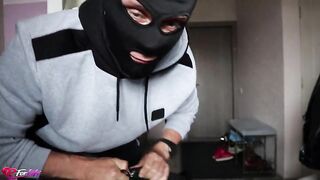 A round-booty gal was caught off guard by a thief in her kitchen who dominated her twat with his fingers