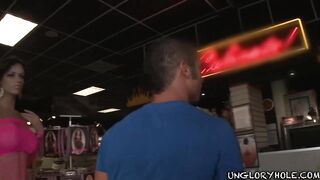 GAYWIRE - Straight Dude Diego Vena Experiences Tory Mason’s Talented Mouth Through The Gloryhole