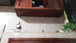 Suegra en ropa interior y su yerno