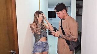 Hot 3-some with my sexy boyfriend and the pumped up house owner to avoid paying rent - Molly Smith