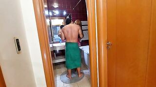 Amateur taboo sex! Stepson fucks stepmother as she gets out of the shower!