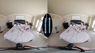 Natural Teen Hazel Moore Banged In VR