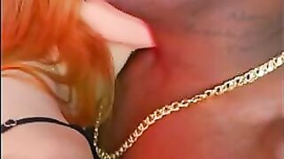 Jefão fucking the sexy, big-assed Bella Ruiva