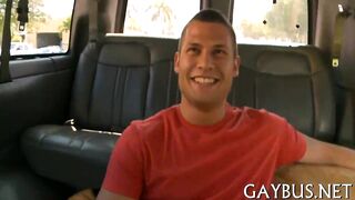 Pleasuring oral pleasure-job with a gay
