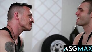 ACTIVE DUTY - Straight Soldier Tries Homo Sex With Military Partner