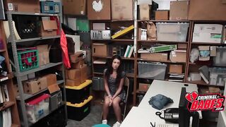 Caught shoplifter blows guard in backroom to avoid arrest