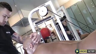 MachoFactory: Security Guard On Duty Pablo Bravo Pounds Black Male Leo Donato