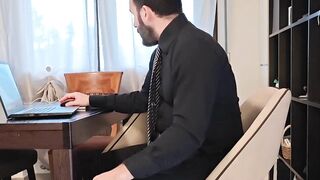 Suit daddy flexing his big rod solo