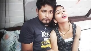 I banged Sona Bhabhi in the hotel for the first time.
