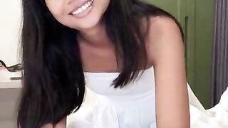 An 18-year-old Asian whore gets banged by a foreign tourist and takes a big facial.