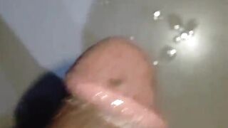 “The slender African big cock showed off his giant dick in just 5 minutes, the kind of size that gay dudes and chicks love.”
