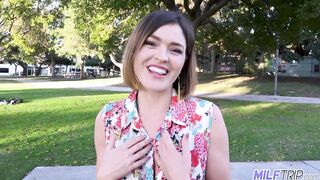 MILF offers sexual healing juices all over big knob