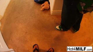 MILF Mellanie receives a hardcore interracial bang (Mellanie Monroe, Charlie Mac)