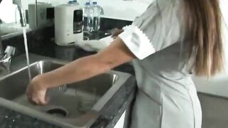 Pretty maid got an suggest from one hotel guest to have sex with him, for cash