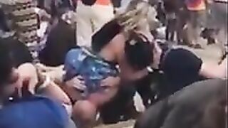 ROTFL - Festival Vagina Eating