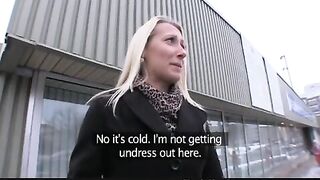 Large nipps and taut snatch