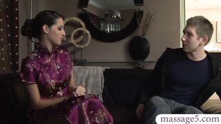 Hot masseuse gives nuru massage and BJ (Kortney Kane)