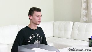 Amateur dude screw golden-haired female agent on casting (Barra Brass)