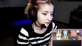 Petite Argentina Reacciona a Comics Amanee EN ESPAÑOL