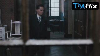 Wei Tang Butt, Bush Scene in Lust, Caution