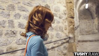 Tushyraw petite redhead gets her asshole stretched out