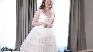 Girlsway Mary Moody Is Cheating With Her Sister-In-Law While Trying Wedding Dresses