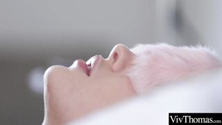 Beautiful milf rides beautiful teens face, fucks her hawt pussy with a sex-toy