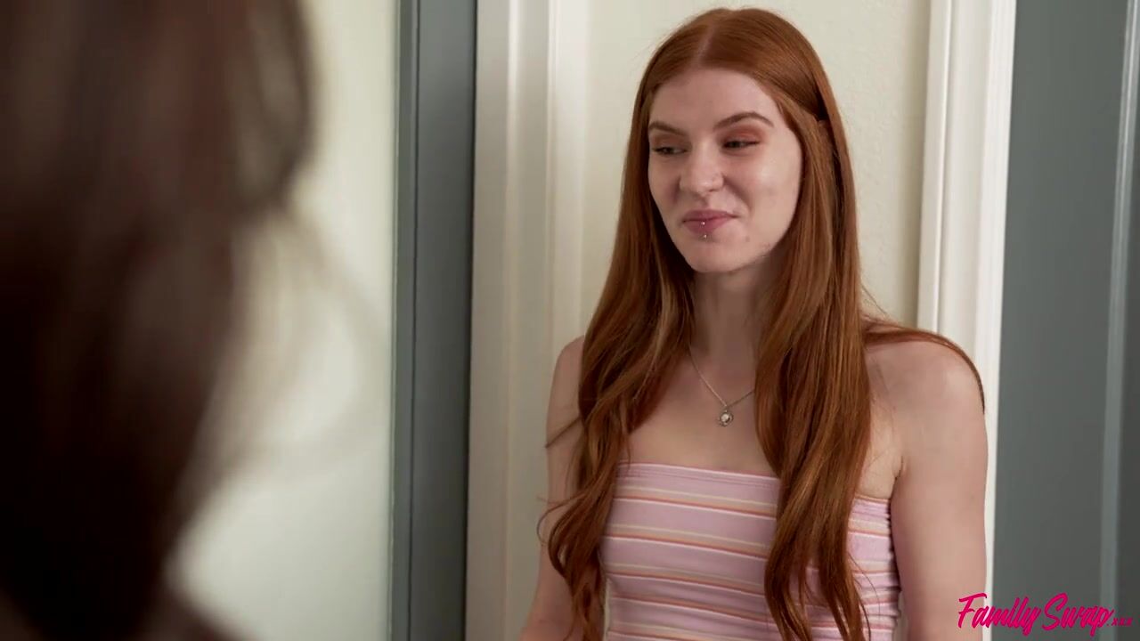 Family Swap XXX: Swap Mom Pulled Down My Pants In Front Of Dad - Lexi Luna on PornHD