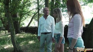 Old boys fucks teens hardcore ends with a soaked sperm flow in mouth