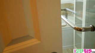 Slipped my shlong inside my stepsister Lana Rhoades