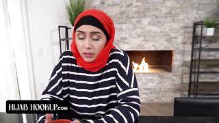 Lustful Stepson Teaches Centre Eastern Stepmom Lilly Hall how to Give the almost all precious Blowjobs