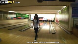 Nessa Devil is eagerly sucking her ally's rod in a public WC, to comfort him